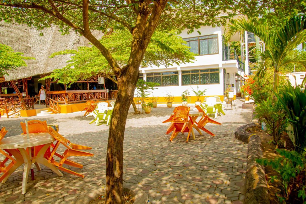 Flamingo Hotel Kinyerezi 达累斯萨拉姆 外观 照片